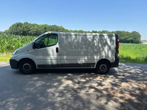 Renault Trafic 2.0 dCi T29 L2H1 Eco Black Edition