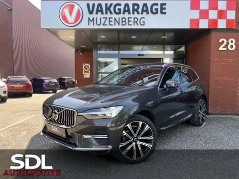Volvo XC60 2.0 T8 Plug-in hybrid AWD Ultimate Dark 455PK! // ADAPT. CRUISE // PANODAK // HARMAN&KARD
