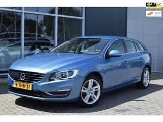 Volvo V60 2.4 D6 AWD Plug-In Hybrid Summum | Adaptive Cruise | Spoorassistent | APK 6-2027