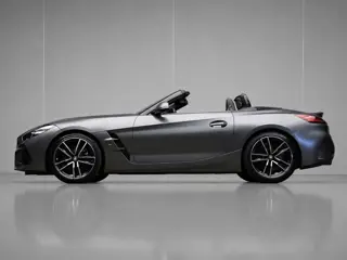 BMW Z4 Roadster SDrive30i High Executive Edition Sport (APPLE CARPLAY,NAVI,CAMERA,HARMAN KARDON,PDC,
