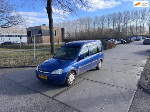 Opel Tour 1.4-16V Njoy