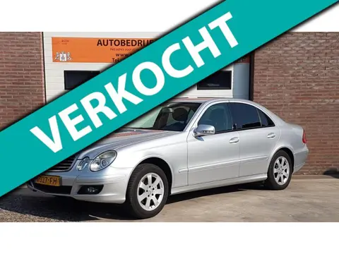 Mercedes-Benz E-klasse 220 CDI Classic Euro4 Youngtimer!