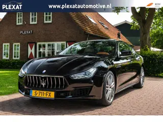 Maserati Ghibli 3.0 V6 GranLusso Aut. | Facelift | Schuif-Kanteldak | Historie | Led Koplampen | 20 