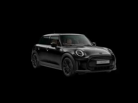MINI 5-deurs 1.5 Cooper Aut. | Navi | Panorama | Chester Leder | Camera | Head-Up | 17"LM | MIdnight