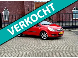 Opel Corsa 1.4-16V '111' Edition / 1e Eiegenaar / Nap / Airco / Trekhaak / Cruise control