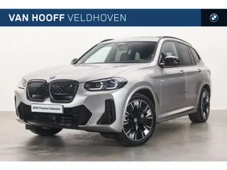 BMW iX3 High Executive / Trekhaak / Sportstoelen / Comfort Access / Adaptieve LED / Head-Up / Harman