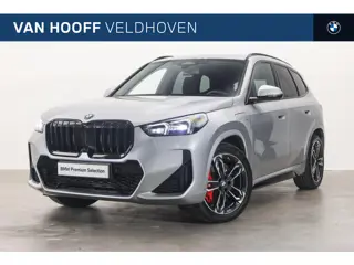 BMW X1 xDrive25e M Sport Automaat / Trekhaak / Sportstoelen / Comfort Access / Head-Up / Harman-Kard