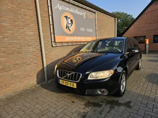 Volvo V70 2.0 Momentum (bj 2008)