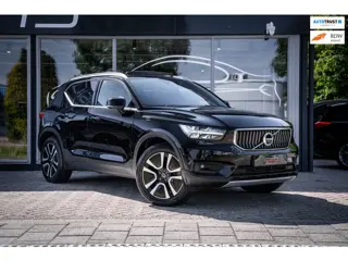 Volvo XC40 1.5 T5 Twin Engine Inscription|Schuif/Kantel|Hybride|Trekhaak|Leder|Virtual|Stoelverw|H&K