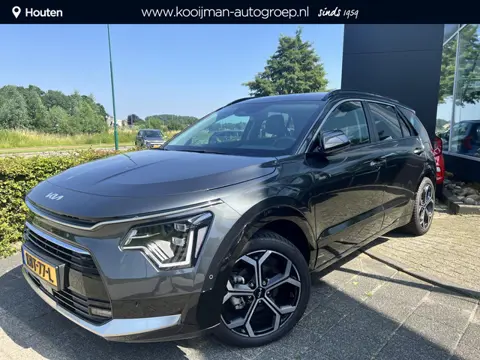 Kia Niro 1.6 GDi Hybrid ExecutiveLine Trekhaak, Elektrische Stoel, Dodehoekdetectie, Stoel/Stuurverw