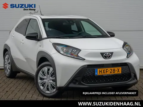 Toyota Aygo X 1.0 VVT-i MT Play| Trekhaak |Airco | Camera | Andriod/Apple Carplay | NL-auto| Adaptiv
