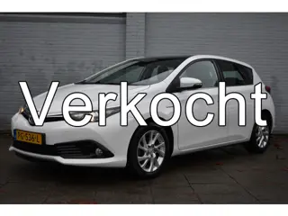Toyota Auris 1.8 Hybrid Aspiration Automaat 100pk | Dealer onderhouden | Achteruitrijcamera | Cruise