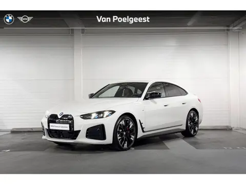 BMW i4 M60 | M-Sport Pro | Comfort Access | Harman/Kardon | Trekhaak | Driving Assistant Professiona