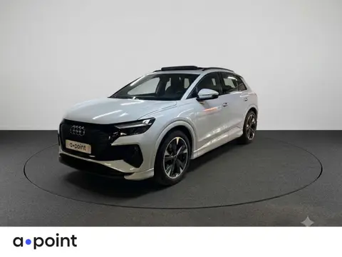 Audi Q4 e-tron 40 Launch edition Advanced Plus 77 kWh 204pk | SOH 97,40% | Navigatie | Panoramadak |