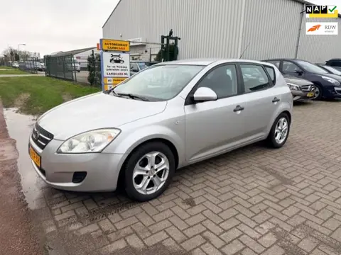 Kia Cee'd 1.4 X-tra