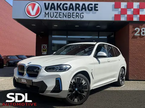 BMW iX3 High Executive Edition 80 kWh 99%SOH!! // LASER LED // ELEK.STOEL + MEMORY SEATS // SCHUIF-K