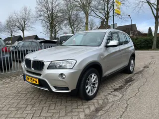 BMW X3 xDrive20i High Executive MOTOR DEFECT! (bj 2012)