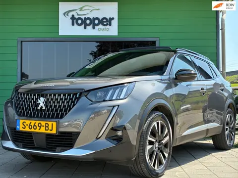 Peugeot 2008 1.2 PureTech GT-Line | D-riem v.v. 2025 |Automaat| Panoramadak | Camera | Navigatie | C