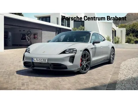 Porsche Taycan GTS