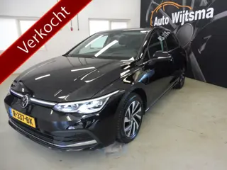 Volkswagen Golf 1.4 eHybrid Style 150 PK. Headup | Digidash | Velours | Full LED | NL auto | 1e eig.