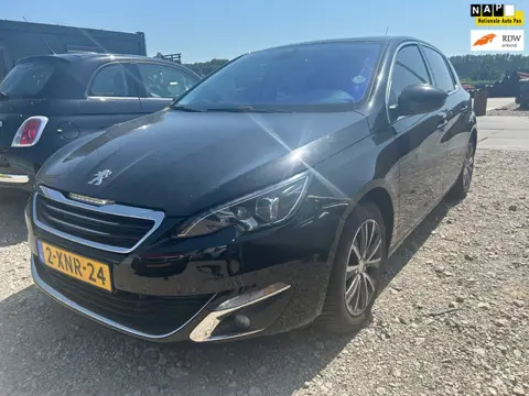 Peugeot 308 | 2014 | 1.2 PureTech Allure |Export en Handel