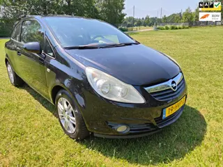 Opel Corsa 1.2-16V Enjoy ( Airco )