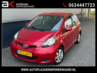 Toyota Aygo 1.0-12V Aspiration Red Airco Carplay Nieuwe apk nap