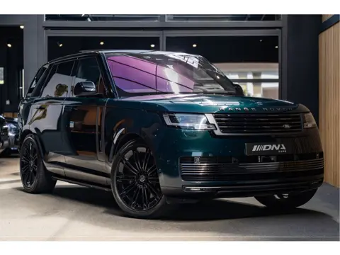 Land Rover Range Rover P510e SV Massage Trekhaak SVO British Racing Green 3.0 P510e SV PHEV SVO
