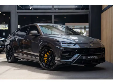 Lamborghini Urus Carbonpakket B&O Massage ACC HUD Urus 4.0 V8 V8