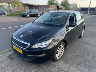 Peugeot 308 1.2 BENZIN THE CAR SMOKE !!!!!