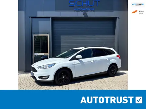 Ford Focus Wagon 125pk Edition D. RIEM VERVANGEN | CRUISE CONTROL | NAVI | STOEL+ STUURVERWARMING | 
