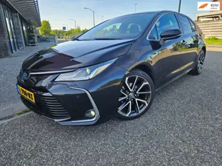 Toyota Corolla 1.8 Hybrid Executive GARANTIE