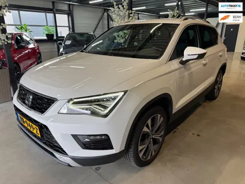 Seat Ateca 1.4 EcoTSI Xcellence automaat led camera