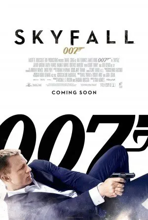 SKYFALL USA filmposter.
