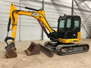 JCB 85 Z-1 (bj 2016)