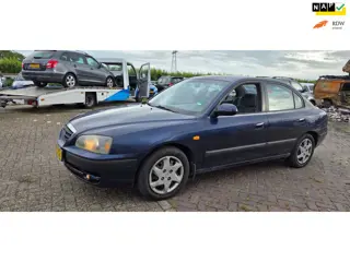 Hyundai Elantra 1.6 i-16V Dynamic Airco