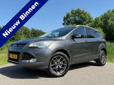 Ford Kuga 1.5 Trend / H-Leder / 1e Eigenaar / Navi / Clima / Stoelverwarming / 17" Velgen / PDC / Cr