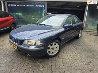 Volvo S60 2.4 Edition | NIEUWE APK | AIRCO | LEDER | LMV | STOELVERWARMING |