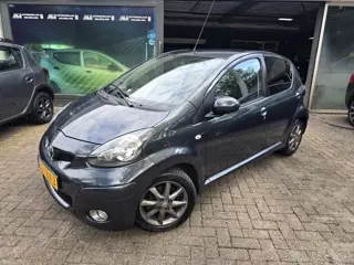 Toyota Aygo 1.0-12V Dynamic Navigator | 2E EIGENAAR | 12MND GARANTIE | ANDROID | AIRCO | LMV |