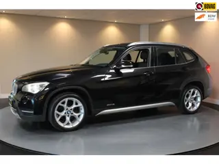 BMW X1 SDrive18i *Automaat* Stoelverw.|18''|Navi|Cruise|BT|Top onderhouden!