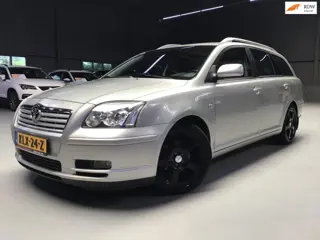 Toyota Avensis Wagon 1.8 VVTi Linea Terra I New Apk + Kln Brt I Trekhaak I Airco I 16inch LMV I Isof