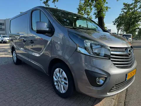 Opel Vivaro 1.6 CDTI 122pk L1 H1 Sport Euro 6 134.000 Airco,Navigatie,Camera Nieuwstaat