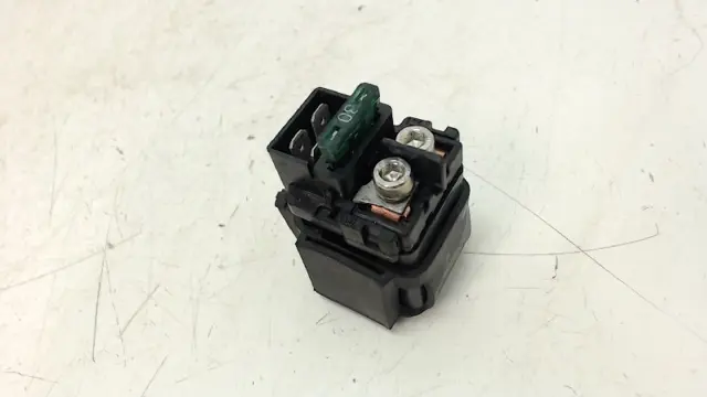 STARTMOTORRELAIS Kawasaki GTR 1400 2007 - 2010