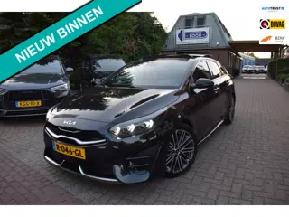 Kia ProCeed 1.5 T-GDi GT-PlusLine AUTOM/PANO DAK/NAVI/CARPLAY/ADAP CRUISE/AIRCO-ECC/NL-AUTO/CAMERA/B
