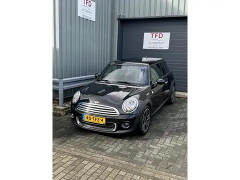 Mini Mini 1.6 One Red Hot