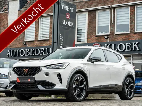 CUPRA Formentor 1.4 e-Hybrid VZ Performance 245 PK SCHAALSTOELEN CAMERA 19 INCH BLACK OPTIC