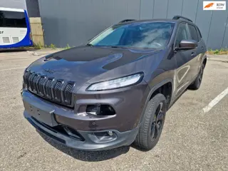 Jeep Cherokee 2.2 Night Eagle, EXPORT, LEES ADVERTENTIE, Inruil mogelijk.
