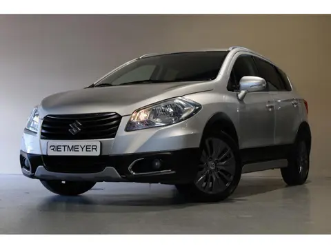 Suzuki SX4 S-Cross 1.6 Exclusive |Trekhaak |Stoelverw. |Keyless |Climate Control |Cruise Control