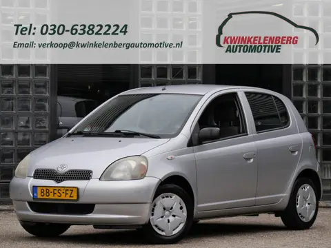 Toyota Yaris 1.3 16V VVT-i LUNA/ TREKHAAK/ APK JUNI 2027