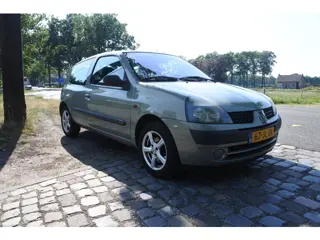 Renault Clio 1.2-16V Expression nw apk 24-6-2027 nette auto goed rijdend